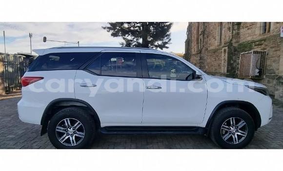 Buy Used Toyota Fortuner White Car in Lusaka in Zambia Buy Used Toyota Fortuner White Car in Lusaka in Zambia