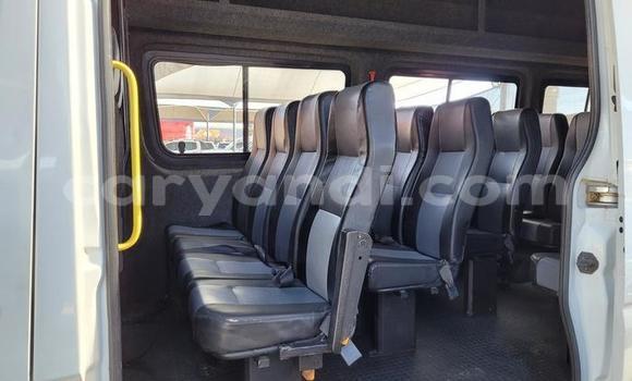 Buy Used Mercedes Viano White Car in Lusaka in Zambia Buy Used Mercedes Viano White Car in Lusaka in Zambia