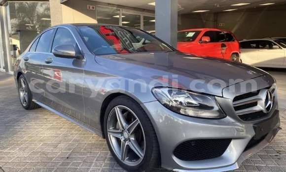 Tenga Tsaru Mercedes-Benz C-Classe Sirivha Mota in Lusaka in Zambia Tenga Tsaru Mercedes-Benz C-Classe Sirivha Mota in Lusaka in Zambia