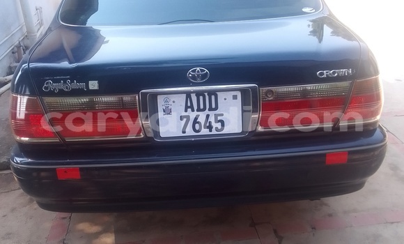 Buy Used Toyota Crown Blue Car in Kitwe in Zambia