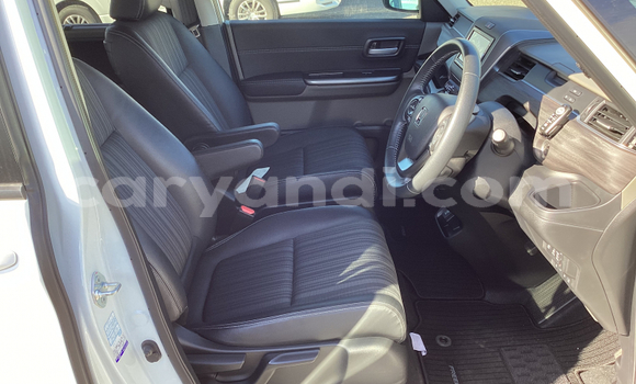 Buy Used Honda Freed White Car in Kitwe in Zambia Buy Used Honda Freed White Car in Kitwe in Zambia