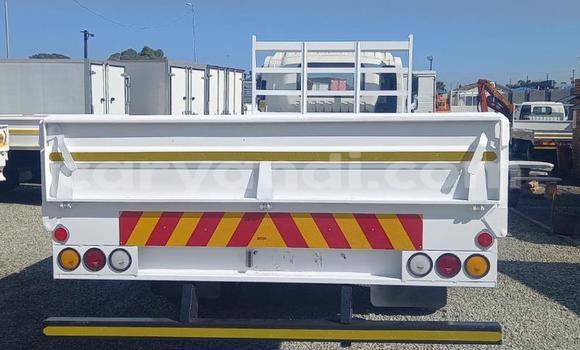 Buy Used Isuzu FTR 850 White Truck in Lusaka in Zambia Buy Used Isuzu FTR 850 White Truck in Lusaka in Zambia