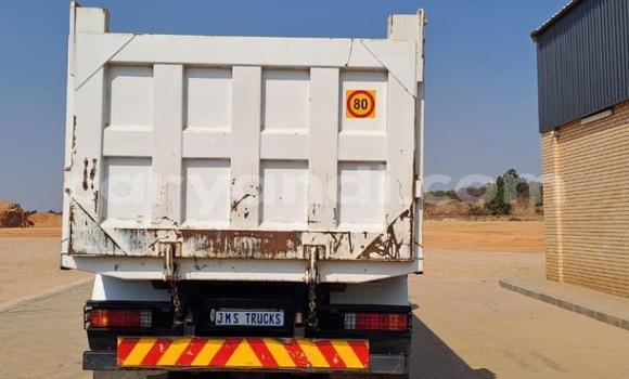 Tenga Tsaru Man TGX Chena Rori in Lusaka in Zambia Tenga Tsaru Man TGX Chena Rori in Lusaka in Zambia