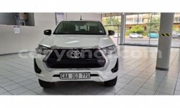 Buy Used Toyota Hilux White Car in Lusaka in Zambia Buy Used Toyota Hilux White Car in Lusaka in Zambia