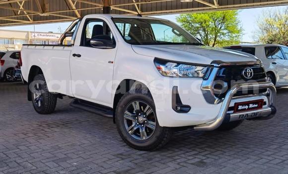 Buy Used Toyota Hilux White Car in Kitwe in Zambia Buy Used Toyota Hilux White Car in Kitwe in Zambia