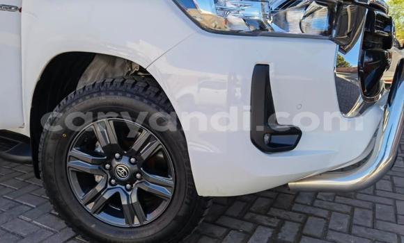 Buy Used Toyota Hilux White Car in Kitwe in Zambia Buy Used Toyota Hilux White Car in Kitwe in Zambia