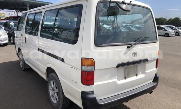 Tenga Tsaru Toyota Hiace Chena Mota in Lusaka in Zambia Tenga Tsaru Toyota Hiace Chena Mota in Lusaka in Zambia