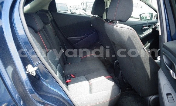 Acheter Occasion Voiture Mazda Demio Bleu à Lusaka, Zambie Acheter Occasion Voiture Mazda Demio Bleu à Lusaka, Zambie