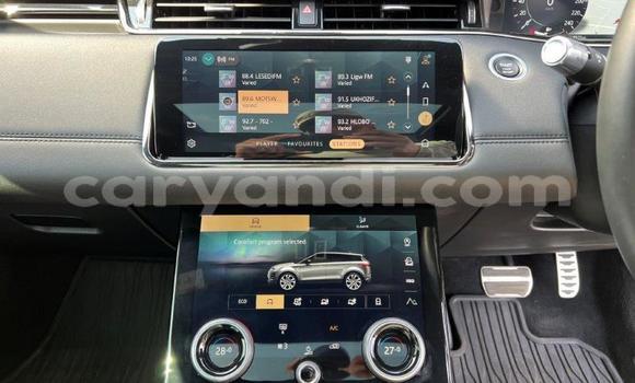 Tenga Tsaru Land Rover Range Rover Evoque Zvimwe Mota in Livingstone in Zambia Tenga Tsaru Land Rover Range Rover Evoque Zvimwe Mota in Livingstone in Zambia