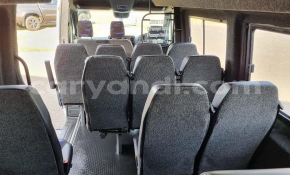 Buy Used Mercedes‒Benz Viano White Car in Chingola in Zambia Buy Used Mercedes‒Benz Viano White Car in Chingola in Zambia