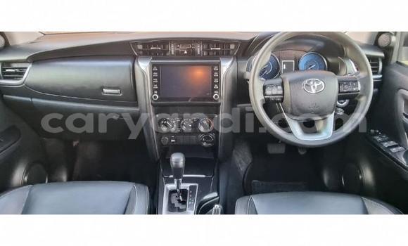 Buy Used Toyota Fortuner White Car in Chilanga in Lusaka Buy Used Toyota Fortuner White Car in Chilanga in Lusaka