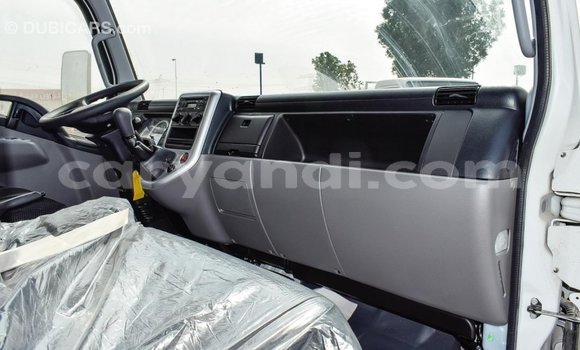 Buy Import Mitsubishi Canter White Truck in Import - Dubai in Zambia Buy Import Mitsubishi Canter White Truck in Import - Dubai in Zambia