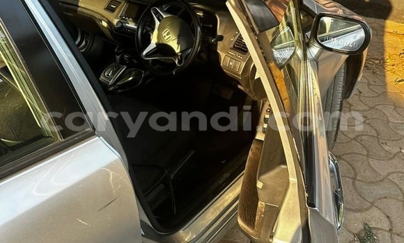 Tenga Tsaru Honda Civic Zvimwe Mota in Lusaka in Zambia Tenga Tsaru Honda Civic Zvimwe Mota in Lusaka in Zambia