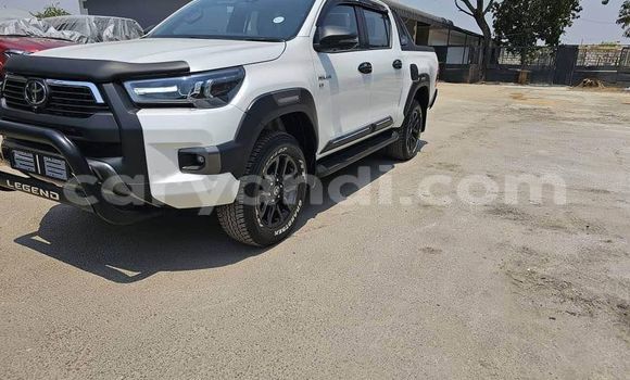 Tenga Tsaru Toyota Hilux Chena Mota in Lusaka in Zambia Tenga Tsaru Toyota Hilux Chena Mota in Lusaka in Zambia
