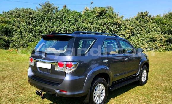 Buy Used Toyota Fortuner Silver Car in Lusaka in Zambia Buy Used Toyota Fortuner Silver Car in Lusaka in Zambia