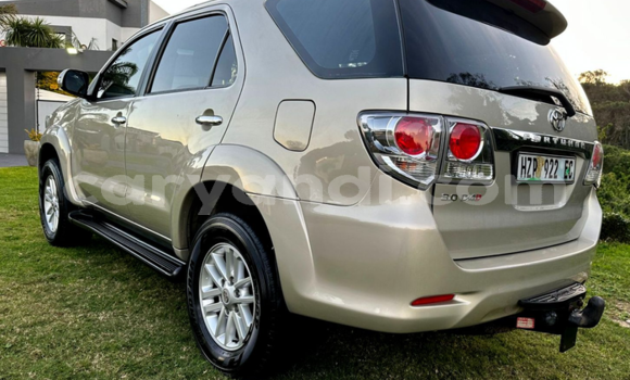 Tenga Tsaru Toyota Fortuner Sirivha Mota in Lusaka in Zambia Tenga Tsaru Toyota Fortuner Sirivha Mota in Lusaka in Zambia