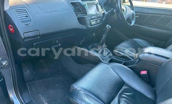 Nunua Ilio tumika Toyota Fortuner Fedha Gari ndani ya Import - Dubai nchini Zambia Nunua Ilio tumika Toyota Fortuner Fedha Gari ndani ya Import - Dubai nchini Zambia