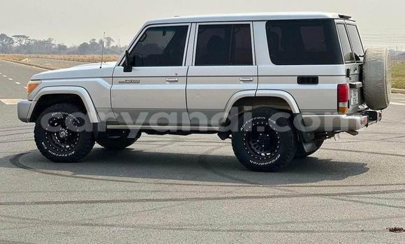 Tenga Tsaru Toyota Land Cruiser Zvimwe Mota in Lusaka in Zambia Tenga Tsaru Toyota Land Cruiser Zvimwe Mota in Lusaka in Zambia