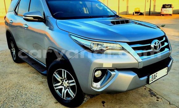 Tenga Tsaru Toyota Fortuner Zvimwe Mota in Lusaka in Zambia Tenga Tsaru Toyota Fortuner Zvimwe Mota in Lusaka in Zambia