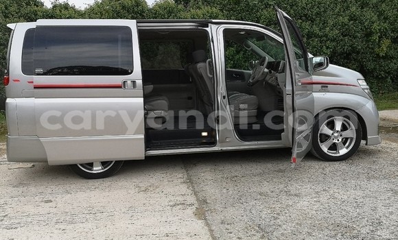 Buy Used Nissan Elgrand Silver Car in Lusaka in Zambia Buy Used Nissan Elgrand Silver Car in Lusaka in Zambia