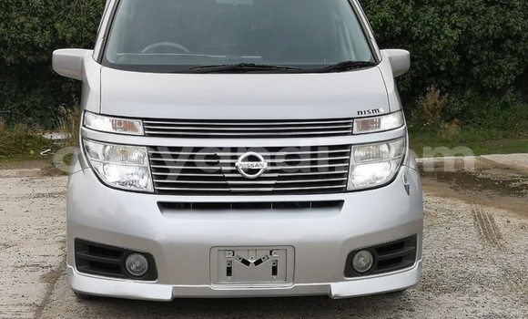 Buy Used Nissan Elgrand Silver Car in Lusaka in Zambia Buy Used Nissan Elgrand Silver Car in Lusaka in Zambia