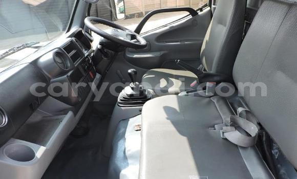 Tenga Tsaru Toyota Hilux Chena Mota in Chilanga in Lusaka Tenga Tsaru Toyota Hilux Chena Mota in Chilanga in Lusaka