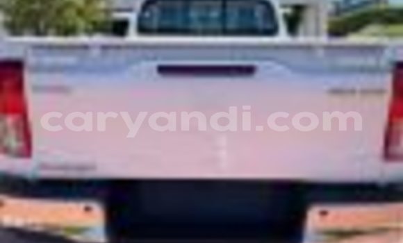 Tenga Tsaru Toyota Hilux Chena Mota in Chilanga in Lusaka Tenga Tsaru Toyota Hilux Chena Mota in Chilanga in Lusaka