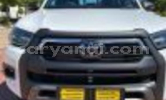 Buy Used Toyota Hilux White Car in Chingola in Zambia Buy Used Toyota Hilux White Car in Chingola in Zambia