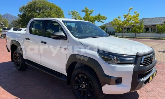 Tenga Tsaru Toyota Hilux Chena Mota in Chingola in Zambia Tenga Tsaru Toyota Hilux Chena Mota in Chingola in Zambia