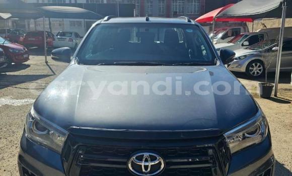Nunua Ilio tumika Toyota Fortuner Fedha Gari ndani ya Chilanga nchini Lusaka