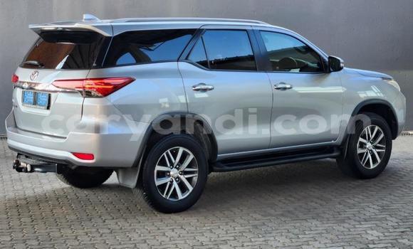 Tenga Tsaru Toyota Fortuner Sirivha Mota in Chilanga in Lusaka Tenga Tsaru Toyota Fortuner Sirivha Mota in Chilanga in Lusaka