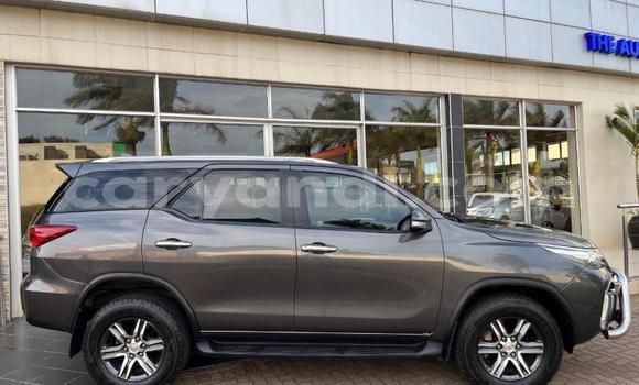 Buy Used Toyota Fortuner Silver Car in Chilanga in Lusaka