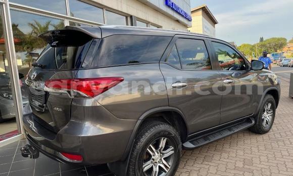 Tenga Tsaru Toyota Fortuner Sirivha Mota in Chilanga in Lusaka Tenga Tsaru Toyota Fortuner Sirivha Mota in Chilanga in Lusaka