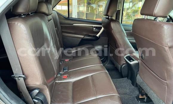 Tenga Tsaru Toyota Fortuner Sirivha Mota in Chilanga in Lusaka Tenga Tsaru Toyota Fortuner Sirivha Mota in Chilanga in Lusaka