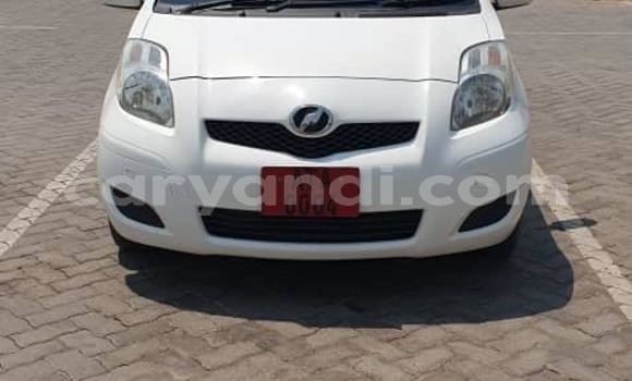 Nunua Ilio tumika Toyota Vitz Nyeupe Gari ndani ya Lusaka nchini Zambia Nunua Ilio tumika Toyota Vitz Nyeupe Gari ndani ya Lusaka nchini Zambia