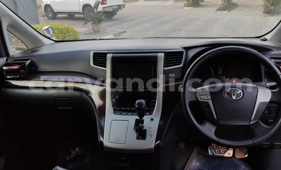 Nunua Ilio tumika Toyota Vellfire Nyeupe Gari ndani ya Lusaka nchini Zambia Nunua Ilio tumika Toyota Vellfire Nyeupe Gari ndani ya Lusaka nchini Zambia