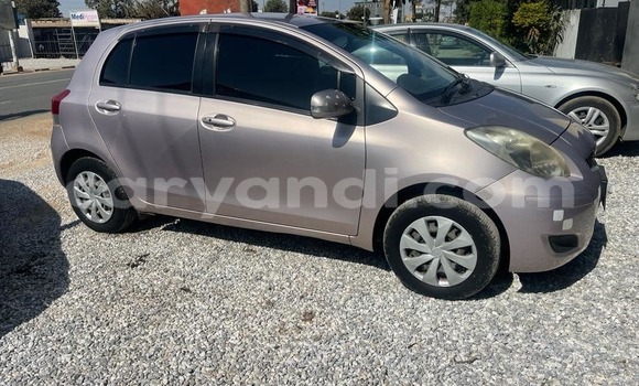 Nunua Ilio tumika Toyota Vitz Nyingine Gari ndani ya Lusaka nchini Zambia Nunua Ilio tumika Toyota Vitz Nyingine Gari ndani ya Lusaka nchini Zambia