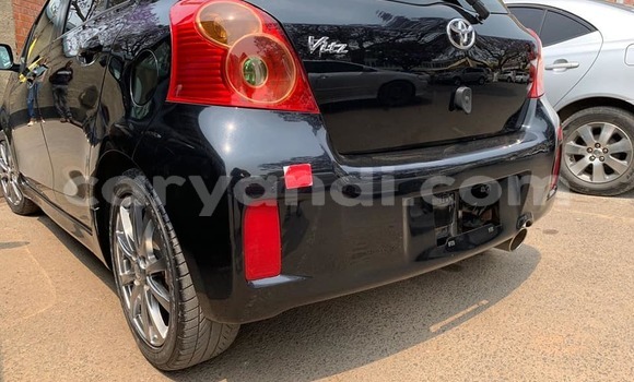 Acheter Occasion Voiture Toyota Vitz Noir à Lusaka, Zambie Acheter Occasion Voiture Toyota Vitz Noir à Lusaka, Zambie