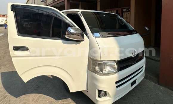 Acheter Occasion Voiture Toyota Hiace Blanc à Lusaka, Zambie Acheter Occasion Voiture Toyota Hiace Blanc à Lusaka, Zambie