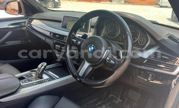 Acheter Occasion Voiture BMW X5 Blanc à Lusaka, Zambie Acheter Occasion Voiture BMW X5 Blanc à Lusaka, Zambie