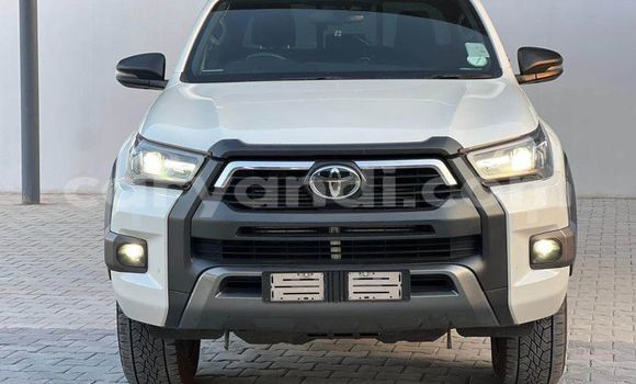 Acheter Occasion Voiture Toyota Hilux Blanc à Lusaka, Zambie Acheter Occasion Voiture Toyota Hilux Blanc à Lusaka, Zambie