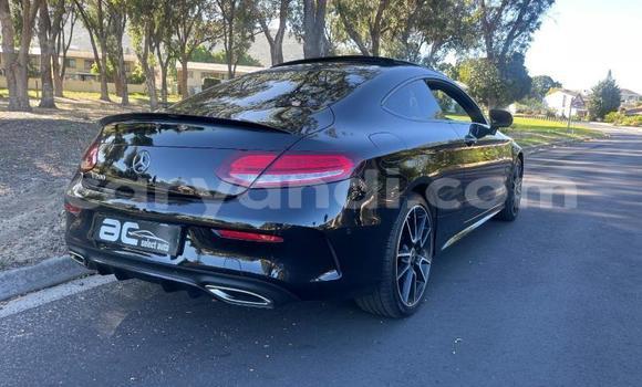 Buy Used Mercedes‒Benz C–Class Black Car in Livingstone in Zambia Buy Used Mercedes‒Benz C–Class Black Car in Livingstone in Zambia