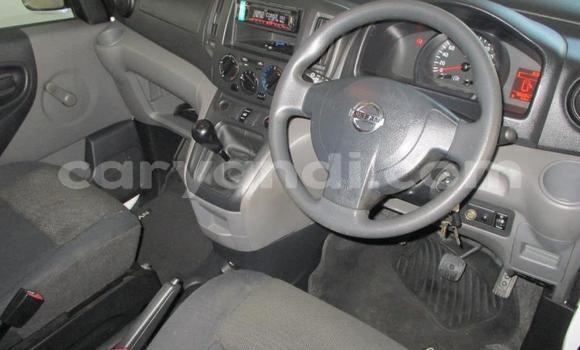 Nunua Ilio tumika Nissan NV200 Nyeupe Gari ndani ya Lusaka nchini Zambia Nunua Ilio tumika Nissan NV200 Nyeupe Gari ndani ya Lusaka nchini Zambia