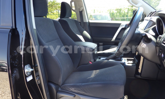 Nunua Ilio tumika Toyota Land Cruiser Prado Nyeusi Gari ndani ya Chama nchini Kusini Nunua Ilio tumika Toyota Land Cruiser Prado Nyeusi Gari ndani ya Chama nchini Kusini