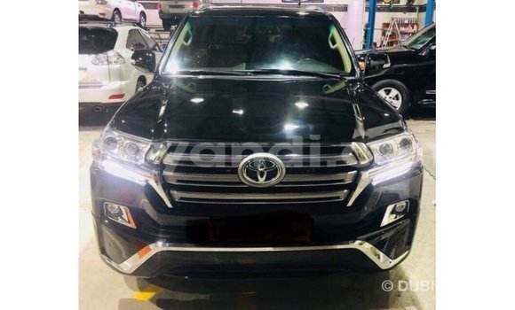 Tenga Imported Toyota Land Cruiser Nhema Mota in Import - Dubai in Zambia Tenga Imported Toyota Land Cruiser Nhema Mota in Import - Dubai in Zambia