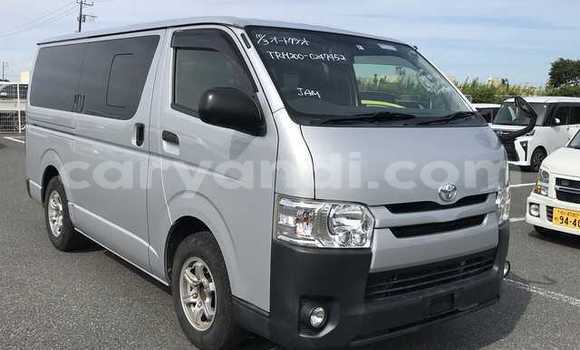 Buy Used Toyota Hiace Silver Car in Kitwe in Zambia Buy Used Toyota Hiace Silver Car in Kitwe in Zambia