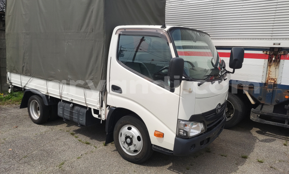 Buy Used Toyota Dyna White Car in Lusaka in Zambia
