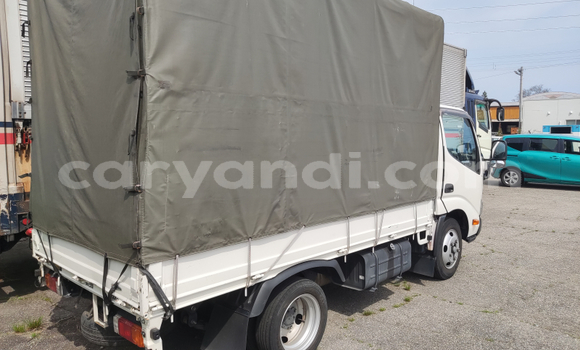 Acheter Occasion Voiture Toyota Dyna Blanc à Lusaka, Zambie Acheter Occasion Voiture Toyota Dyna Blanc à Lusaka, Zambie