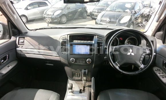 Tenga Tsaru Mitsubishi Pajero Zvimwe Mota in Livingstone in Zambia Tenga Tsaru Mitsubishi Pajero Zvimwe Mota in Livingstone in Zambia