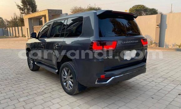 Acheter Occasion Voiture Toyota Land Cruiser Noir à Lusaka, Zambie Acheter Occasion Voiture Toyota Land Cruiser Noir à Lusaka, Zambie